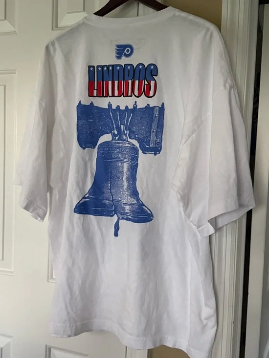 Mitchell & Ness Liberty Bell Classics Philadelphia Flyers Throwback Tshirt XXL - Picture 6 of 7